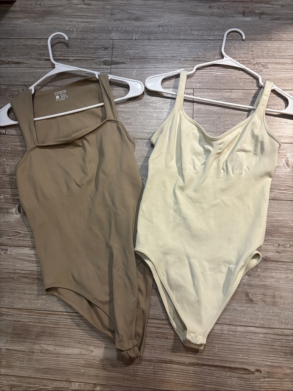 OQQ 2 piece body suit lot - size Large